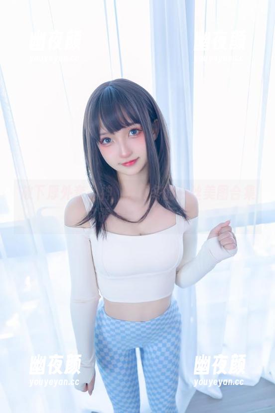 神楽坂真冬 放下厚外套,神楽坂真冬的白丝美图合集太过诱人,不看不行!