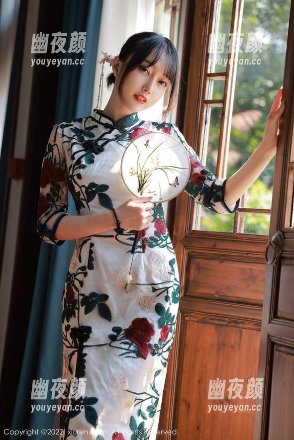秀人网-Zoe柚柚 秀人网 - 谁还不喜爱Zoe柚柚写真集这波热浪!夏日更新,来吧,跟我一起闹!