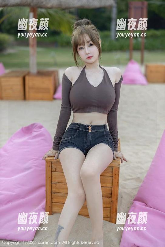 秀人网 - 周慕汐fairy和泳池的PCB（潜水、沉思、打卡）合集，水中如何倒影出她的风采？