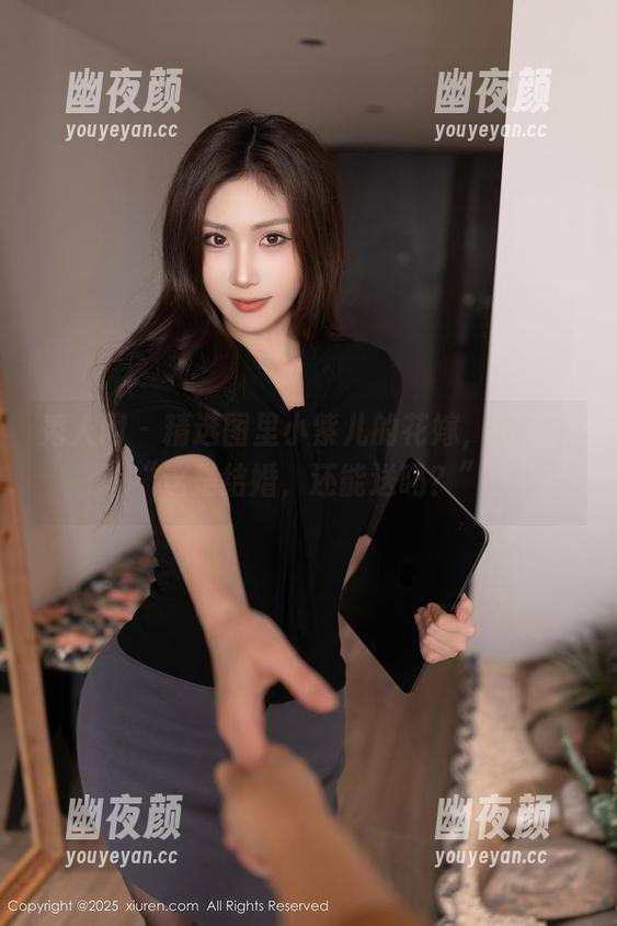秀人网-小紫儿 秀人网 - 精选图里小紫儿的花嫁,网友:“这是结婚,还能送吗?”
