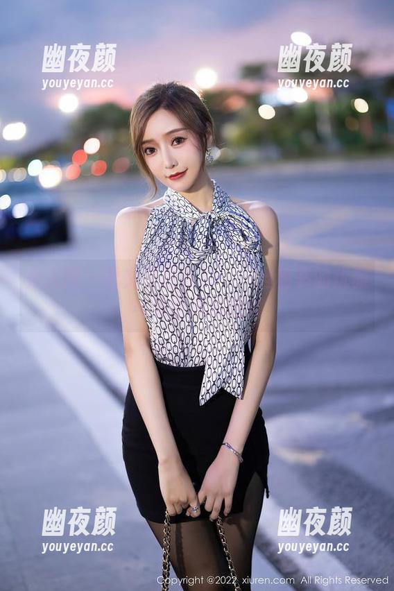 秀人网 - 林文文白衬衫——当秘书的优雅与美图偶然邂逅