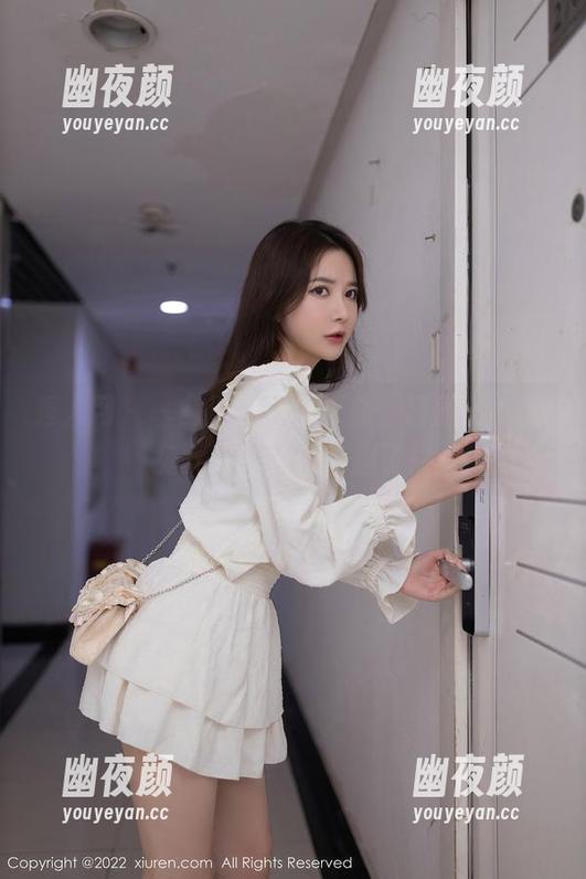 秀人网 - 一言不合就来更新，筱慧icon的兔女郎套图可有趣了！