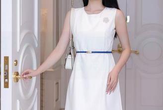 秀人网 – 体操服福利原图，萝莉悠悠酱的身材快让我冷静一下