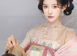 秀人网 – 啊，轩轩王子的护士乱入，高清画面里还有啥？