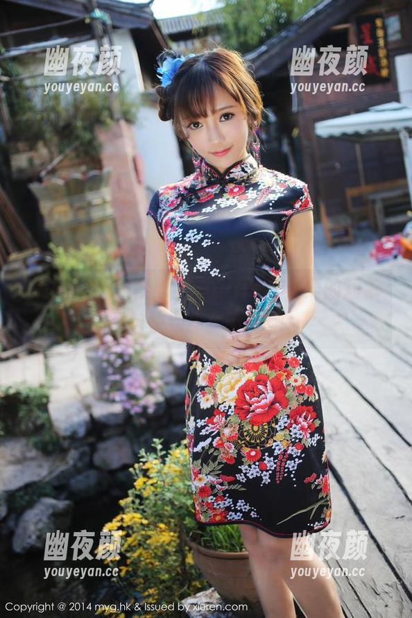 美媛馆-Ellie艾栗栗 美媛馆 - 抓紧时间,Ellie艾栗栗的短裤图包快到手!下载吧!