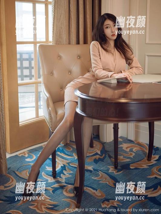 花漾show-小海臀 花漾show - 小海臀网袜合集,轻轻一撩,竟然撩动了我们的心!