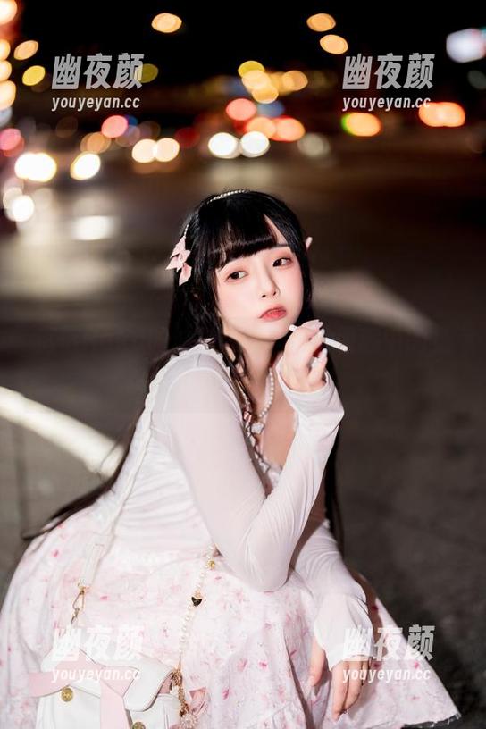 落落Raku 落落Raku的油亮来啦,照片收藏中的免费福利,绝不踩雷!