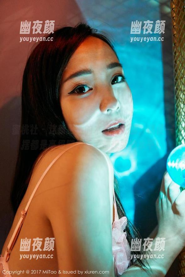 蜜桃社-木奈奈 蜜桃社 - 这新更新的木奈奈长腿,随便一摆都是高级腿控看了都想哭的水平!
