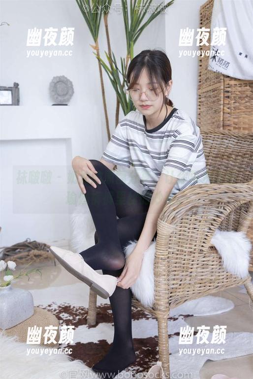 袜啵啵-奶油 袜啵啵 - 奶油的原图分享,让你再次认识瑜伽裤裤里丝的妙趣。