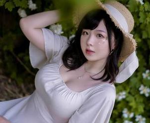 哇,这个白衬衫的超皮皮皮奶真有想法,完美套图的柔和分享