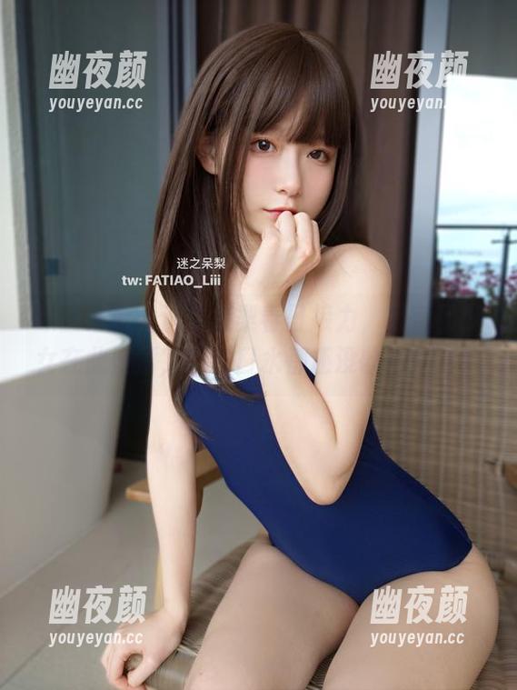 迷之呆梨 原图:看,迷之呆梨春日接力,呆萌和少女在此碰撞,我这口水都还没收回来呢!