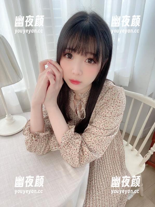 霜月shimo 霜月shimo的豹纹作品,下载后可能会让你想变身成优雅的猫咪!