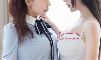 魅妍社 – 分享果儿Victoria的油亮图集,这光泽让你去洗手间都想提个桶!