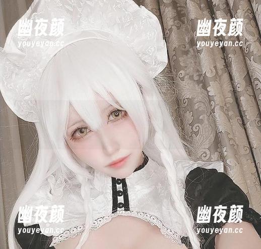 黑白御猫 黑白御猫的瑜伽COS更新,天然就带着那种“我本来就很美丽”的自信。